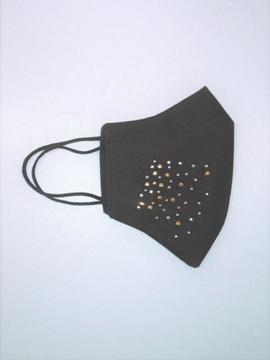 Mascarilla FERCHI reversible mujer negra brillos lado