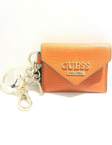 reposo propietario Generosidad Llavero GUESS cartera sobre camel