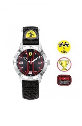 Reloj FERRARI analogico tira negra caja acero