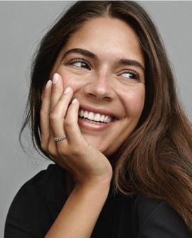 Anillo PANDORA banda de estrellas asimétricas