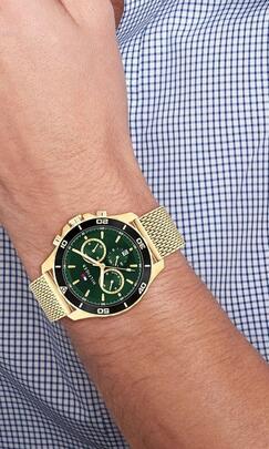 Reloj TOMMY HILFIGER correa malla dorado esfera verde