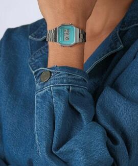 Reloj CASIO Vintage acero digital esfera azul cuadrada