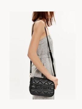 Bandolera VALENTINO negra acolchada solapa
