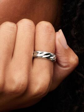 Anillo PANDORA plata banda ancha ondulada