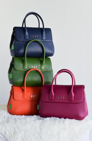Gallery a27422 ajkzuy85