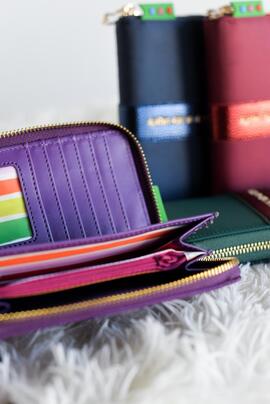 Cartera AGATHA nylon cremallera logo