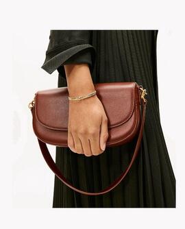 Pulsera TOMMY tipo brazalete dorada