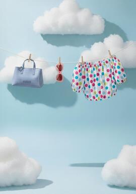 Bolso AGATHA mano charol azul cielo logos grabados