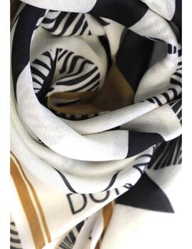 Pañuelo DON ALGODON Zarela cuadrado beig negros camel