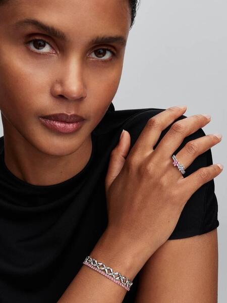 Gallery a29768 hv1icwm6