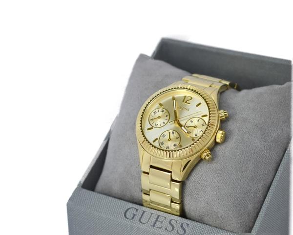 Reloj Guess Dorado Bisel 3 Esferas